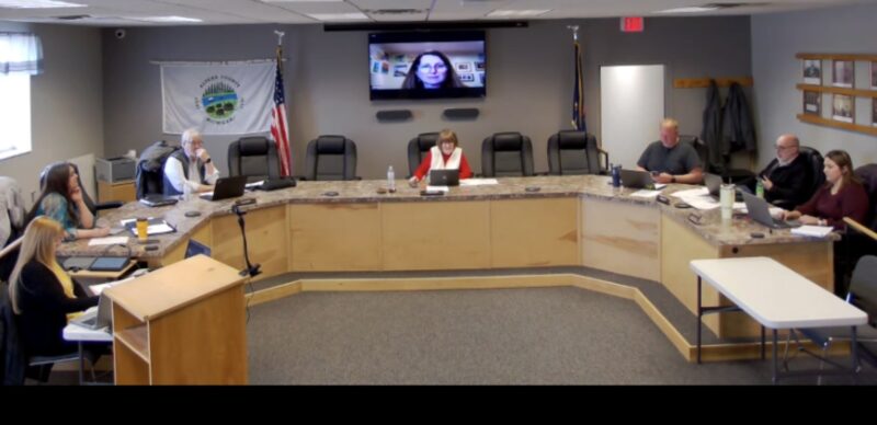 Commissioners split over new administrator's wage | News, Sports, Jobs - Vimarsana News